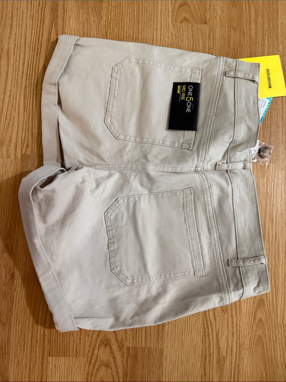 one 5 one Neutral Cuffed Bermuda Shorts - Picture 4 of 4